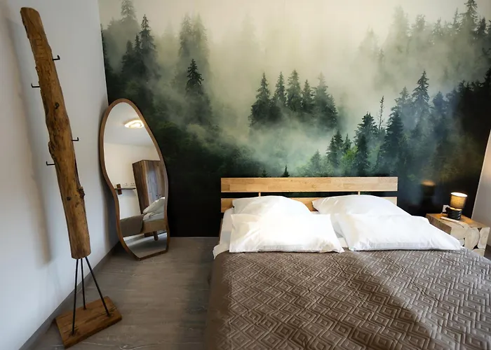 Signature - Forest Flat Winterberg